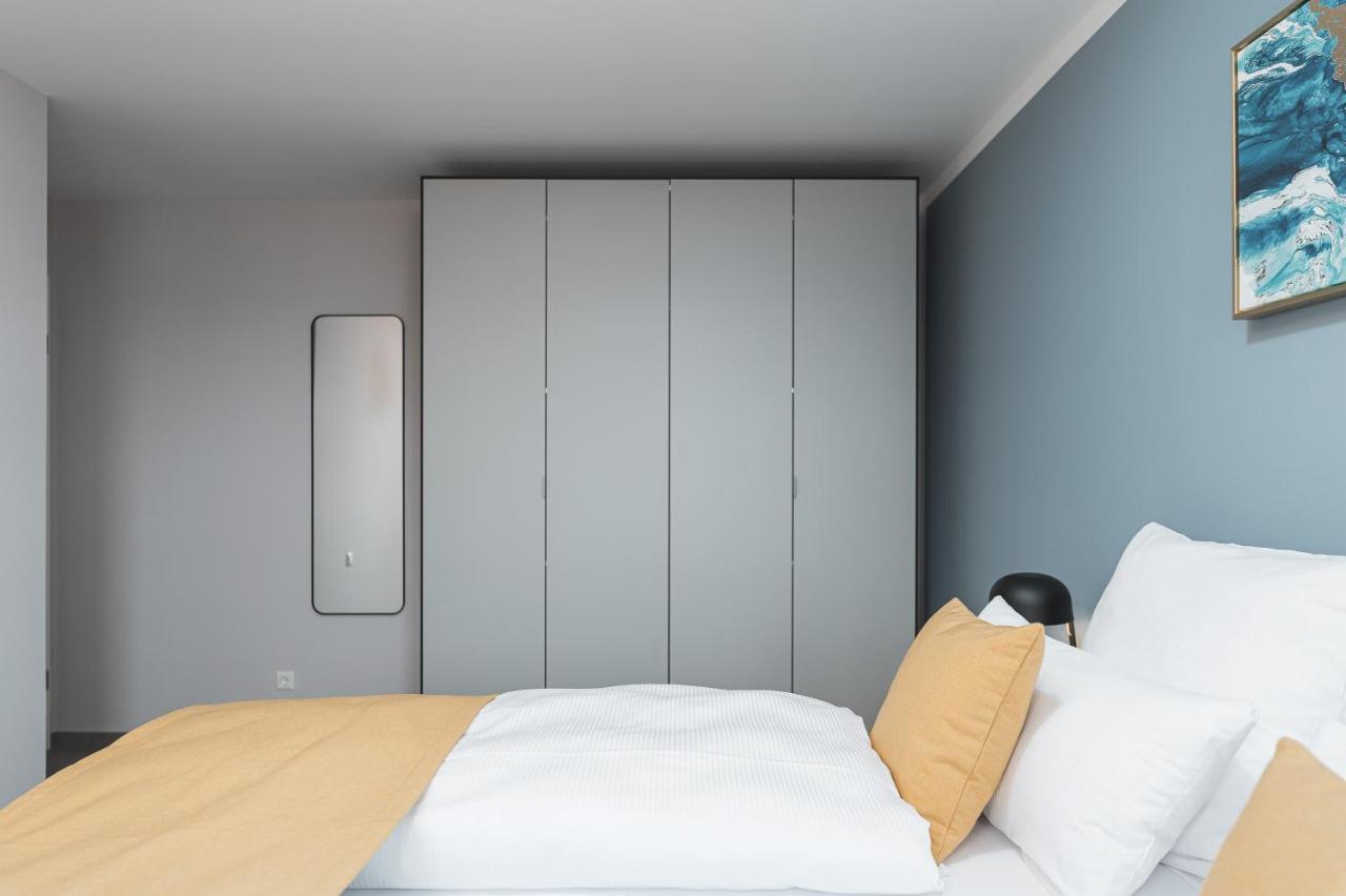 Deluxe 2 Schlafzimmer - Aufzug - Kostenlos Parken - Balkon - Messe Flughafen Leinfelden-Echterdingen
